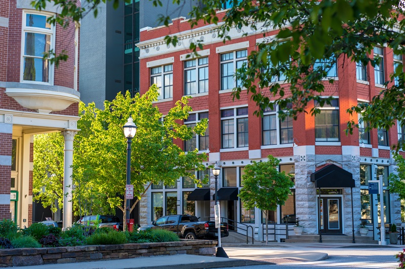 Buildings by the Fayetteville Square